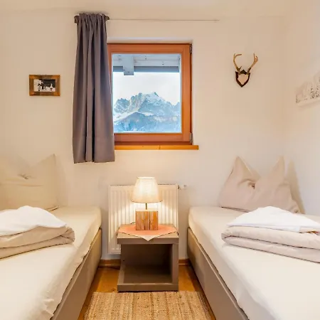 Chalet Eichenhof Sankt Johann in Tirol